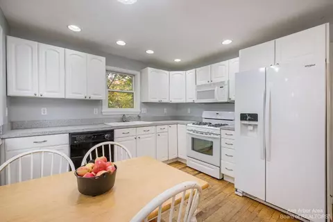 3455 Edison St, Dexter, MI 48130 photo 6