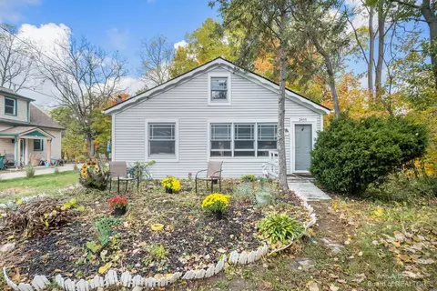 3455 Edison St, Dexter, MI 48130 photo 2