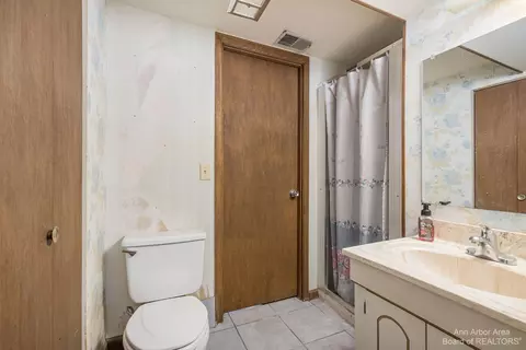 3455 Edison St, Dexter, MI 48130 photo 12