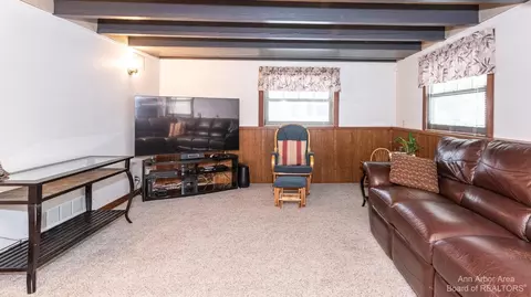 47 Tower Dr, Saline, MI 48176 photo 36