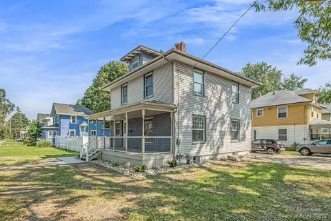 813 4th St, Jackson, MI 49203 photo 4