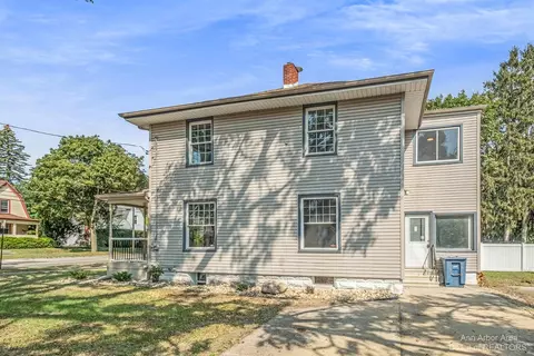 813 4th St, Jackson, MI 49203 photo 5