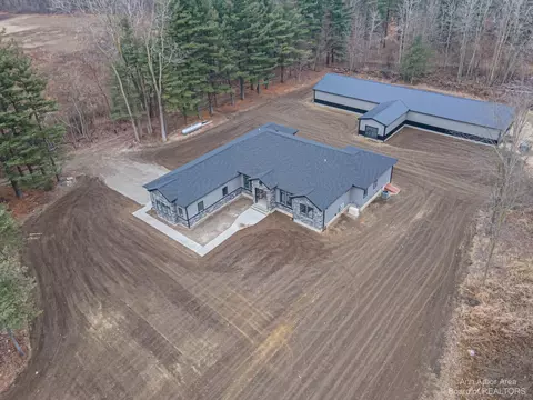 6311 Hivon Rd, Carleton, MI 48117 photo 61