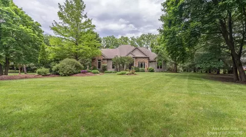 14 Riverside Ln, Saline, MI 48176 photo 12