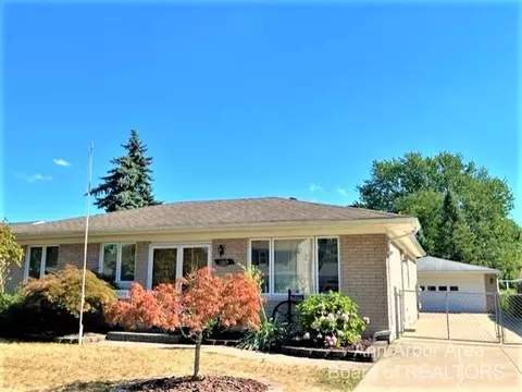 25639 Rusty St, Taylor, MI 48180 photo 1
