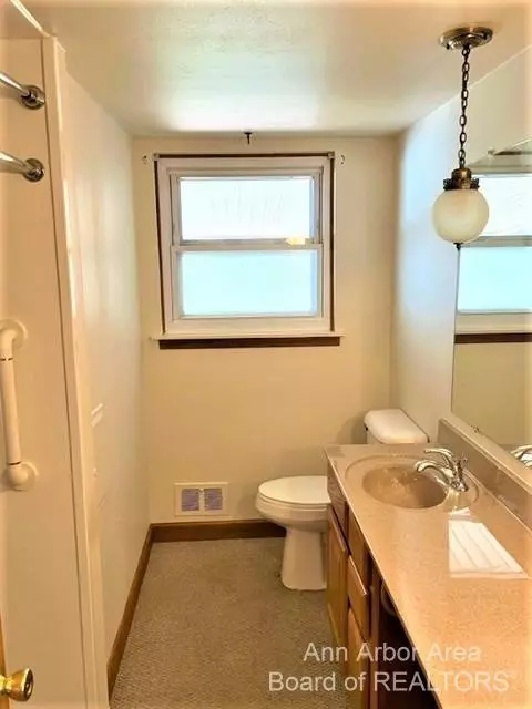 25639 Rusty St, Taylor, MI 48180 photo 18