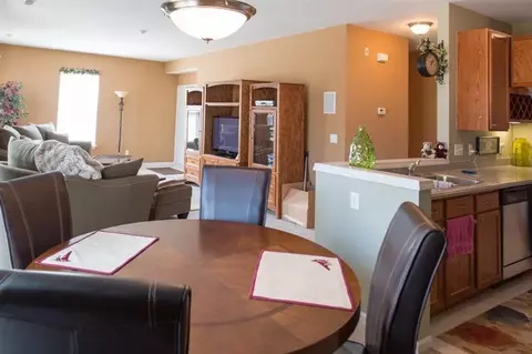 2029 Pinecroft Dr, Canton, MI 48188 photo 9