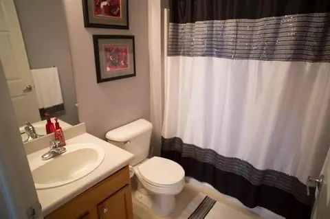 2029 Pinecroft Dr, Canton, MI 48188 photo 26