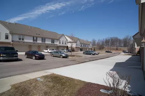 2029 Pinecroft Dr, Canton, MI 48188 photo 32