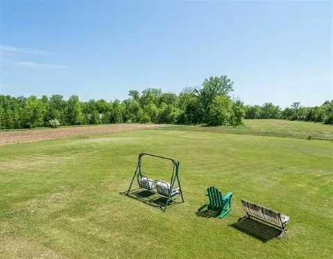7531 Territorial Rd, Stockbridge, MI 49285 photo 10
