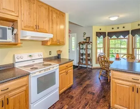 7531 Territorial Rd, Stockbridge, MI 49285 photo 15