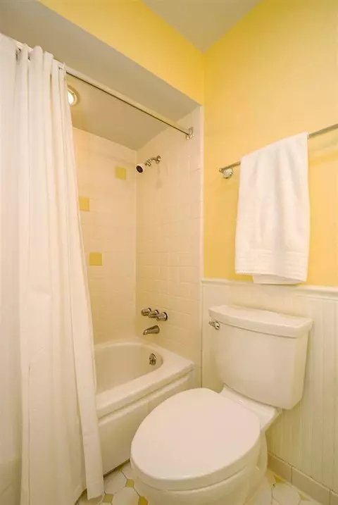 1422 Macgregor Ln, Ann Arbor, MI 48105 photo 28