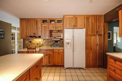 1422 Macgregor Ln, Ann Arbor, MI 48105 photo 16