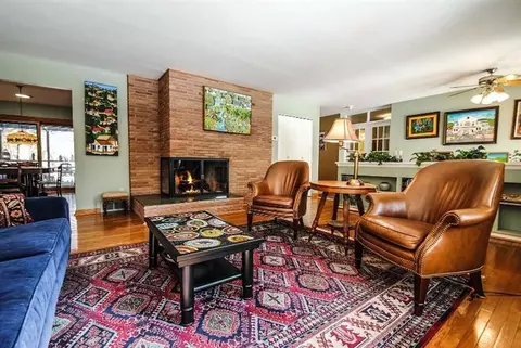 1422 Macgregor Ln, Ann Arbor, MI 48105 photo 8