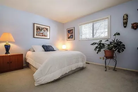 1422 Macgregor Ln, Ann Arbor, MI 48105 photo 29
