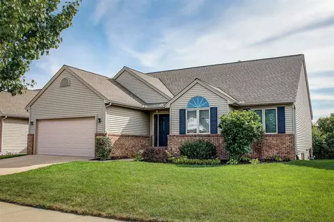 3636 S Downs Dr, Dexter, MI 48130 photo 2