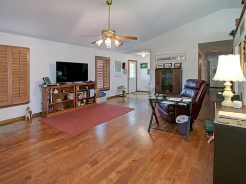 10270 Coonhill Rd, Munith, MI 49259 photo 9