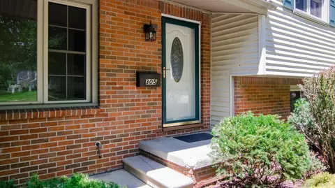 305 Spring St, Saline, MI 48176 photo 4