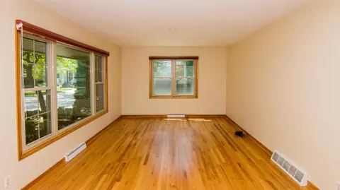 305 Spring St, Saline, MI 48176 photo 8