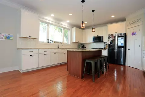 1074 Judd, Saline, MI 48176 photo 3
