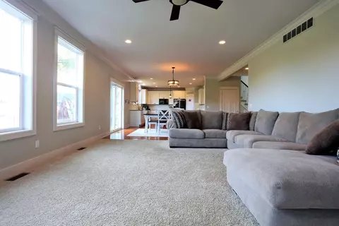 1074 Judd, Saline, MI 48176 photo 9