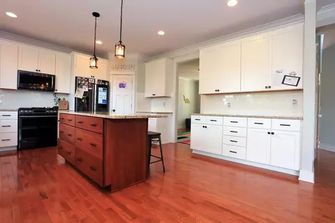 1074 Judd, Saline, MI 48176 photo 4