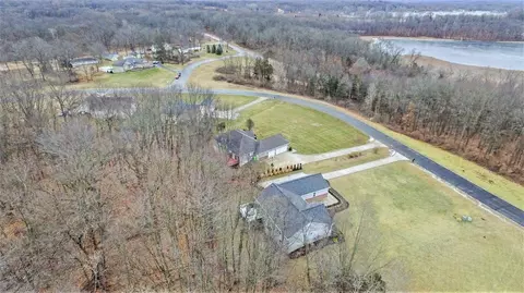 21766 Raspberry Rdg, Pinckney, MI 48169 photo 2