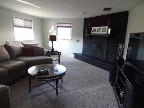 6929 Coachlite Dr, Tecumseh, MI 49286 photo 13