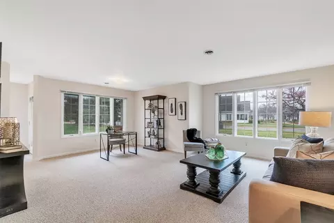 420 Lancaster Ct, Saline, MI 48176 photo 8