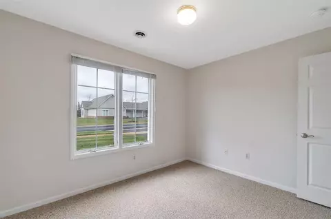420 Lancaster Ct, Saline, MI 48176 photo 35