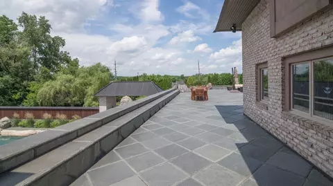 2997 Devonshire Rd, Ann Arbor, MI 48104 photo 9