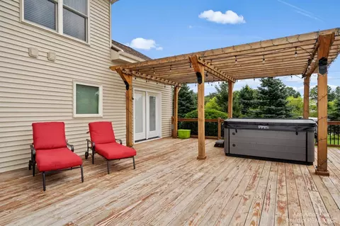 265 Warner Pl, Saline, MI 48176 photo 45