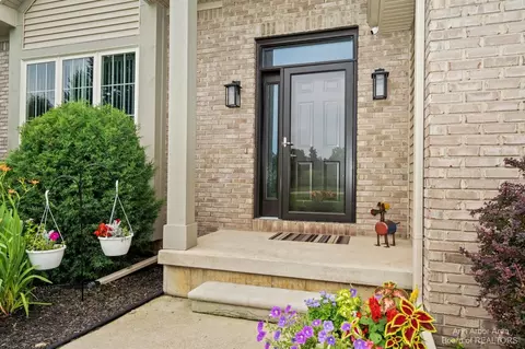 265 Warner Pl, Saline, MI 48176 photo 7
