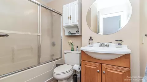 2992 Henry Rd, Jackson, MI 49201 photo 47