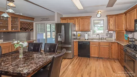 2992 Henry Rd, Jackson, MI 49201 photo 33