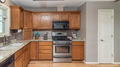 2992 Henry Rd, Jackson, MI 49201 photo 37
