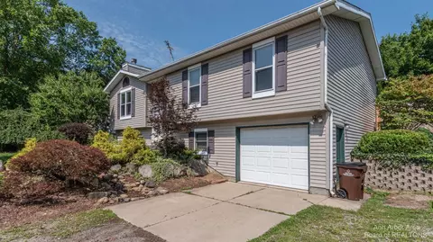 2992 Henry Rd, Jackson, MI 49201 photo 6