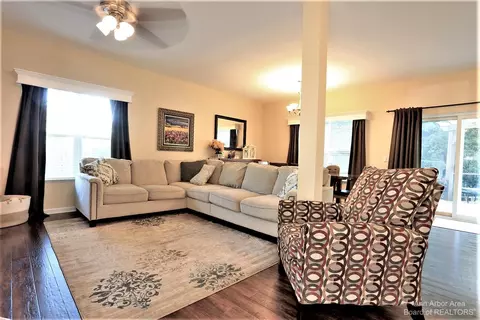 759 Forest Ln, Dundee, MI 48131 photo 10