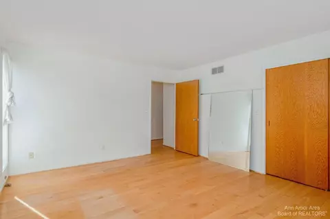 4376 Weber Rd, Saline, MI 48176 photo 34