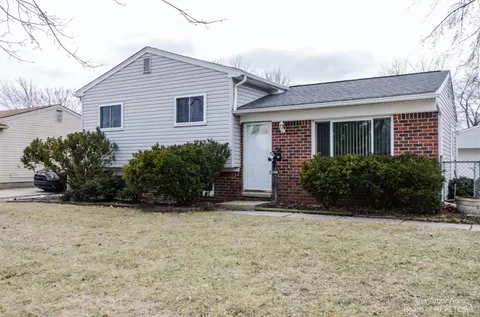 15802 Springhill St, Romulus, MI 48174 photo 2