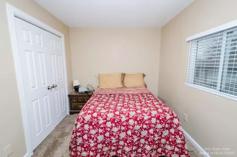 15802 Springhill St, Romulus, MI 48174 photo 6