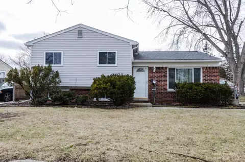 15802 Springhill St, Romulus, MI 48174 photo 1