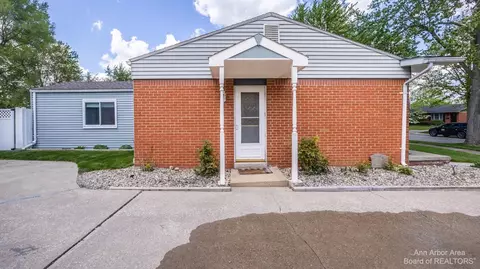 999 Watson Rd, Saline, MI 48176 photo 4