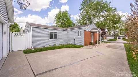 999 Watson Rd, Saline, MI 48176 photo 6