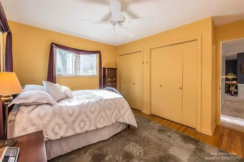 2000 Delafield Dr, Ann Arbor, MI 48105 photo 20