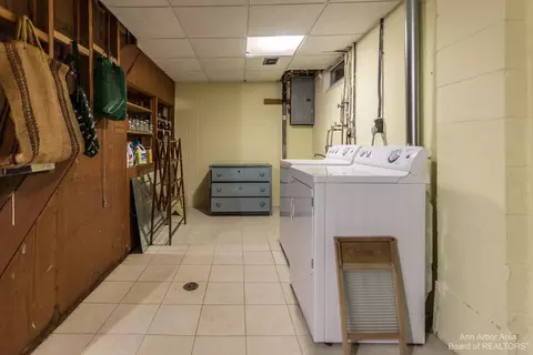 2000 Delafield Dr, Ann Arbor, MI 48105 photo 36