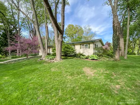 2000 Delafield Dr, Ann Arbor, MI 48105 photo 46