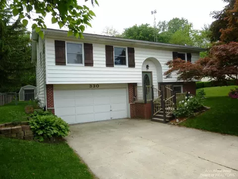 330 E Franklin St, Clinton, MI 49236 photo 31