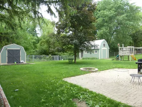 330 E Franklin St, Clinton, MI 49236 photo 32