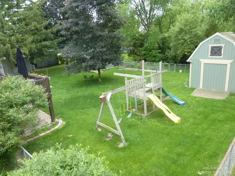 330 E Franklin St, Clinton, MI 49236 photo 34